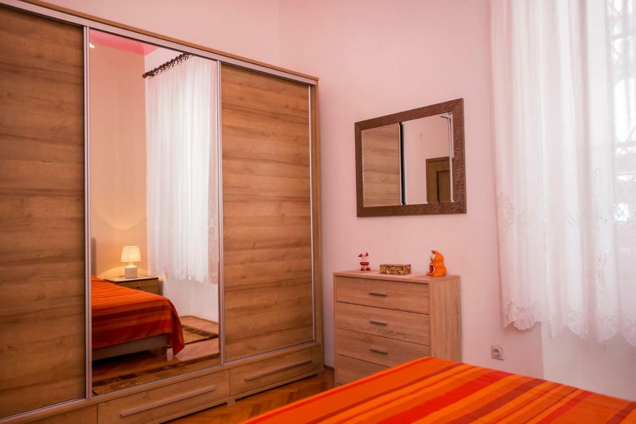 Emanuel Apartman Pula Ngoại thất bức ảnh