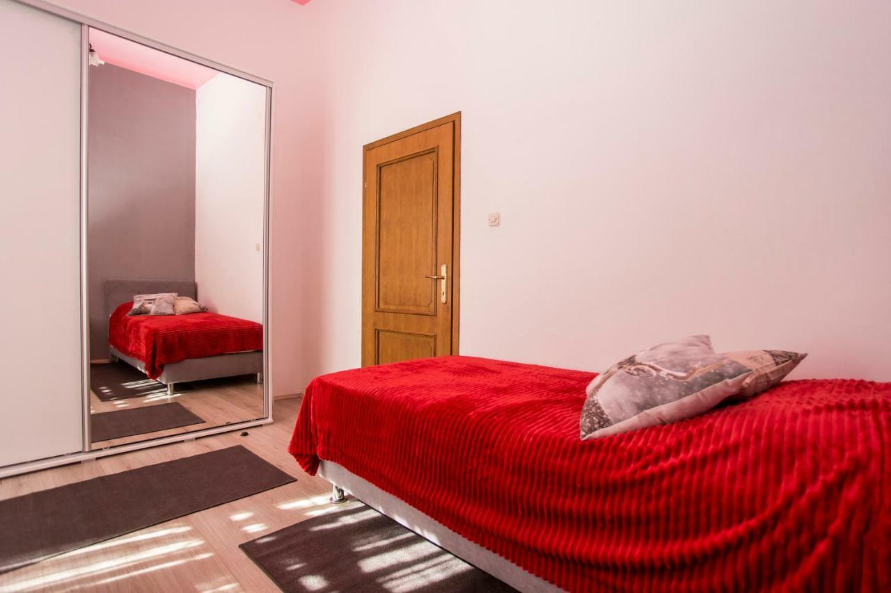 Emanuel Apartman Pula Ngoại thất bức ảnh