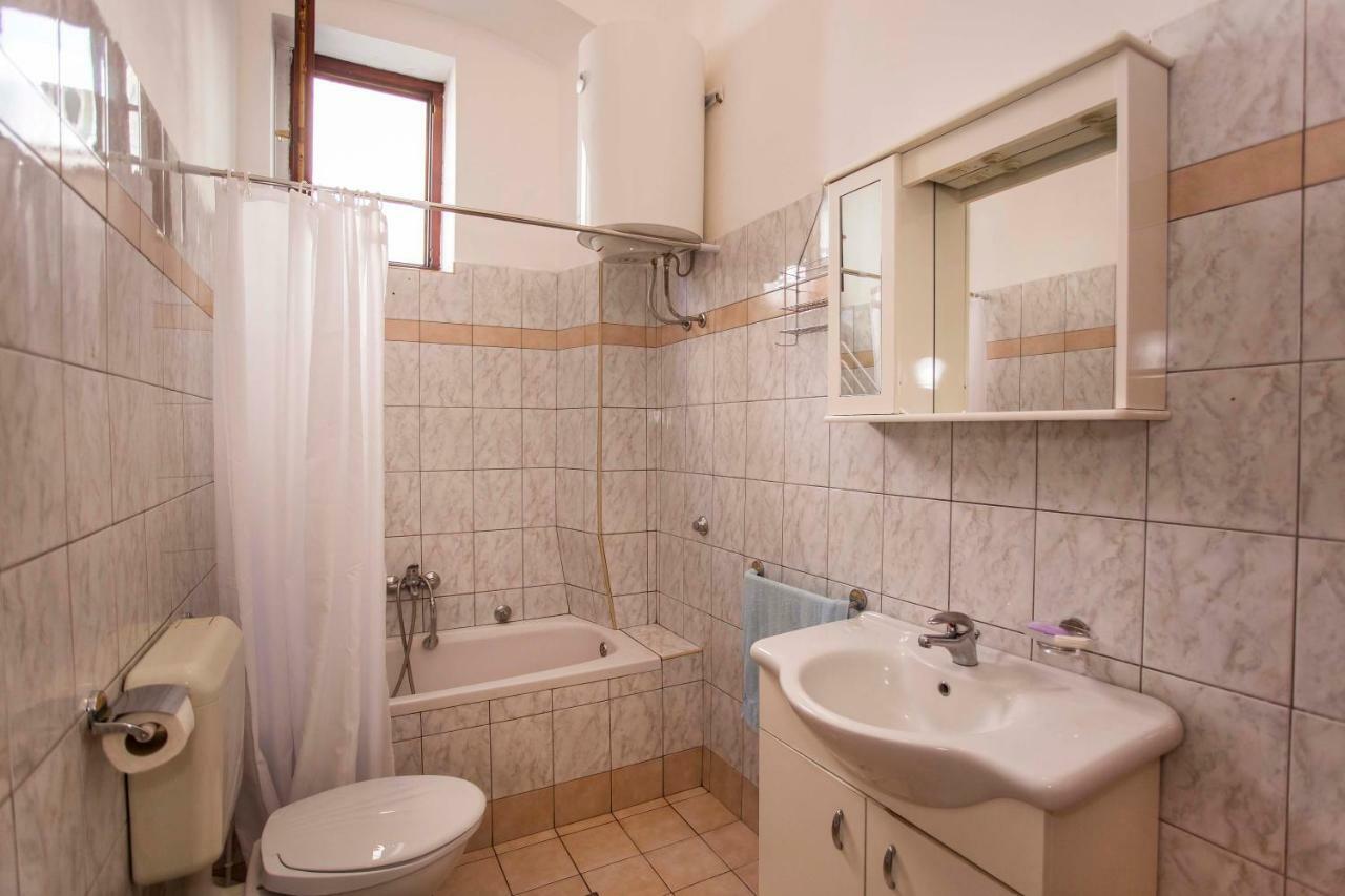 Emanuel Apartman Pula Ngoại thất bức ảnh