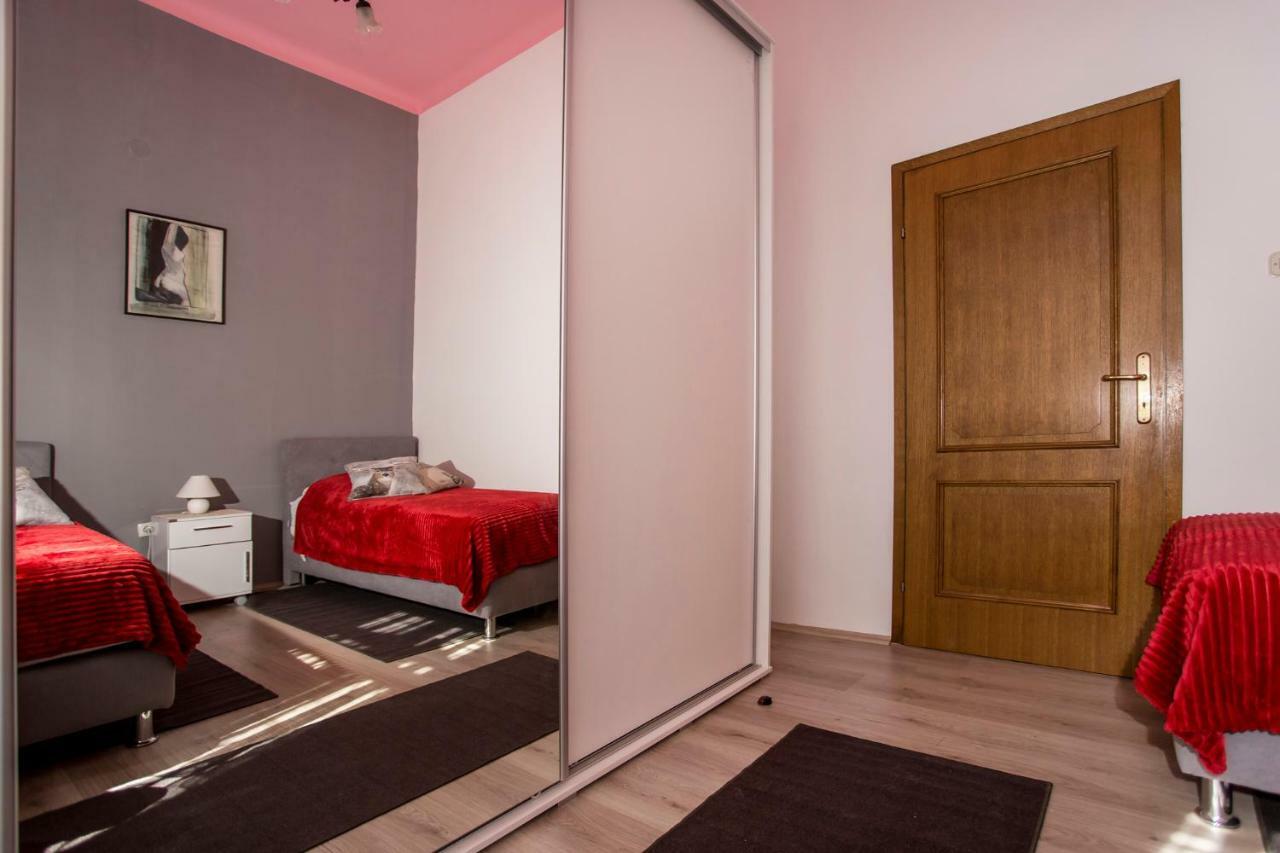 Emanuel Apartman Pula Ngoại thất bức ảnh