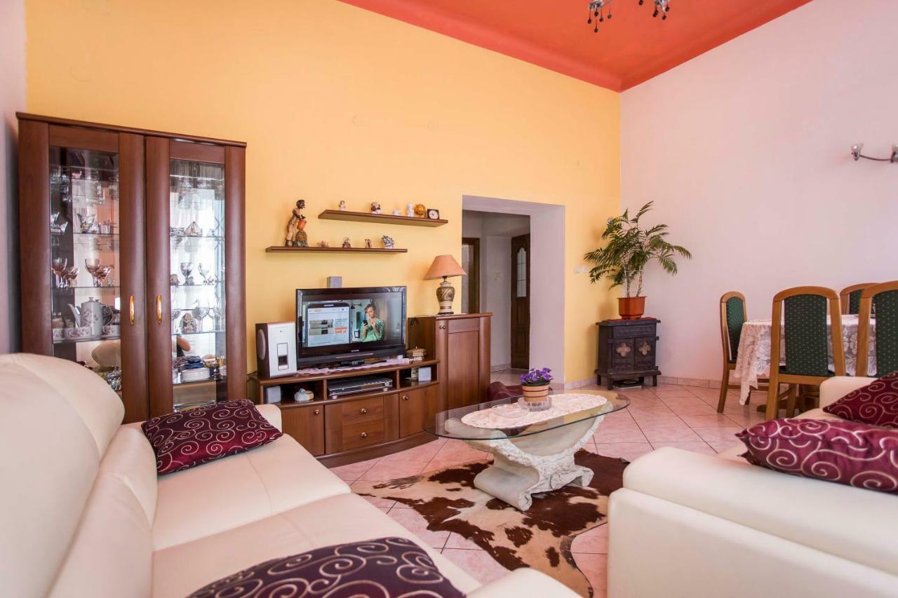Emanuel Apartman Pula Ngoại thất bức ảnh